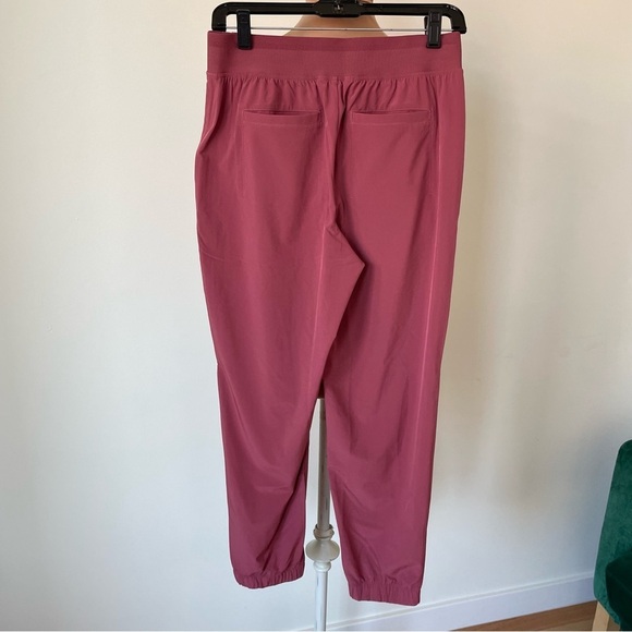 ATHLETA Brooklyn Heights Pink Rose Blush High Rise Jogger Pants 533443 EUC Sz 2 - Picture 5 of 12